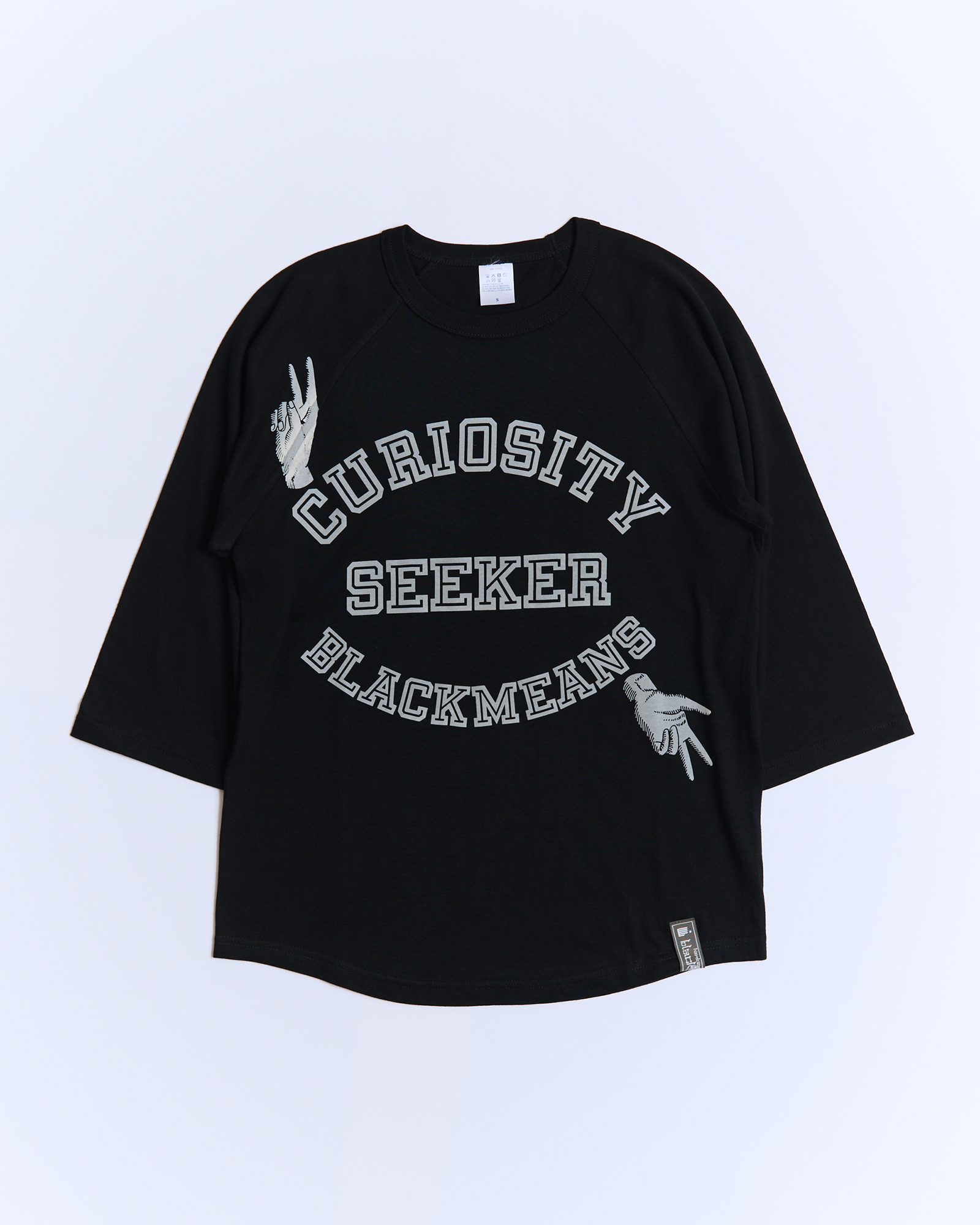 945-GT122-1 Three-Quarter-Sleeve Raglan T-Shirt “Curiosity Seeker Print”